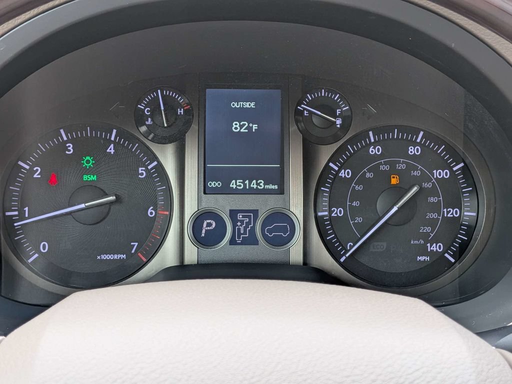 Used 2017 Lexus GX 460 Premium w/ Premium Package AWD/4WD image 38