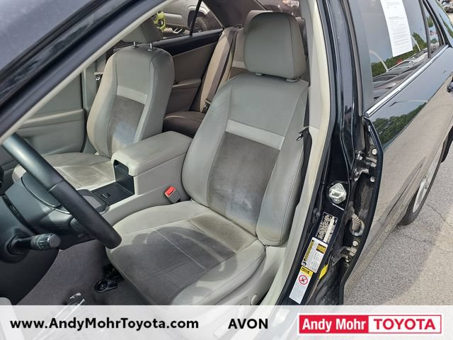 Used 2012 Toyota Camry XLE w/ Leather Pkg FWD image 10