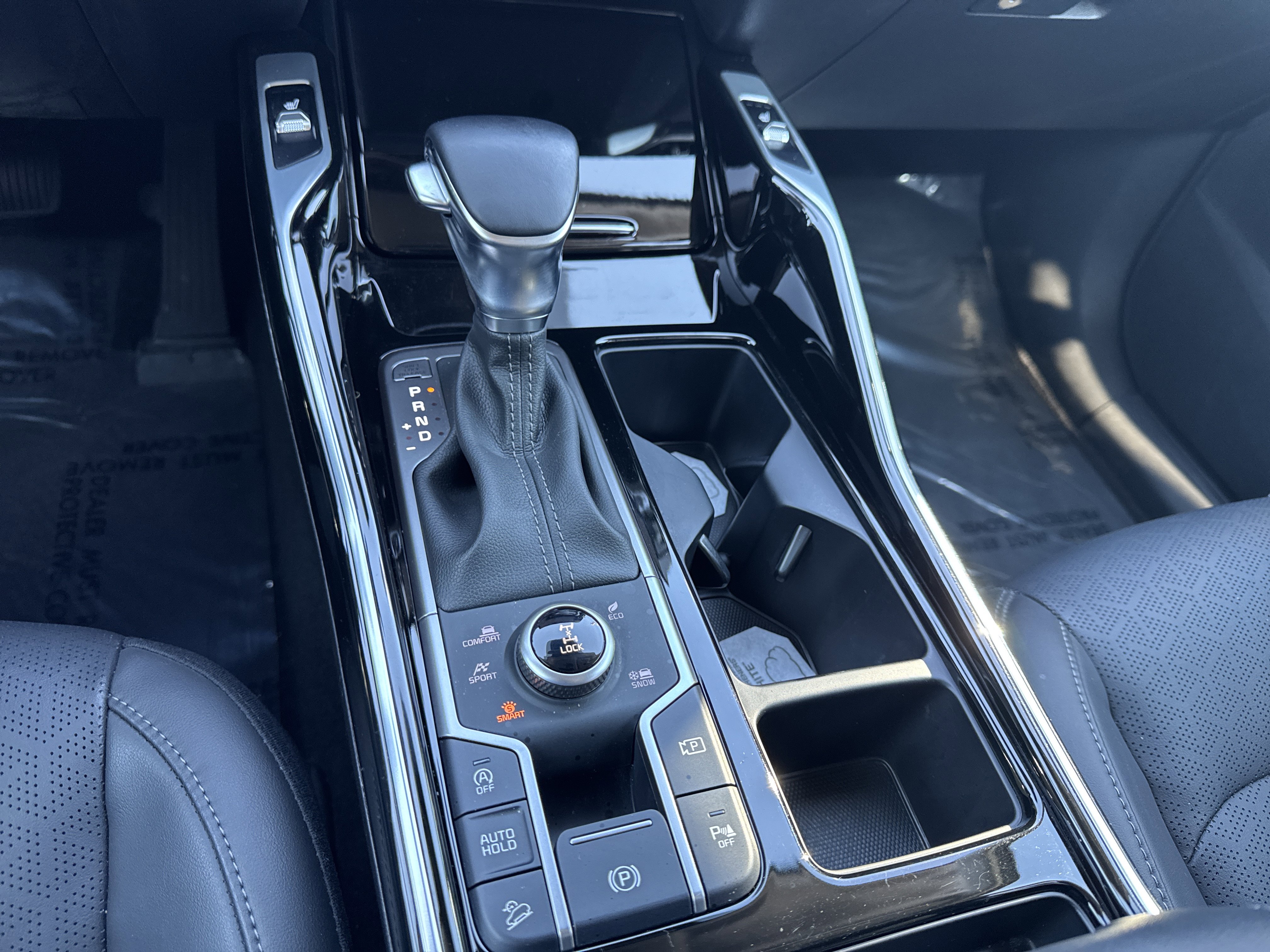 Used 2022 Kia Sorento SX image 25