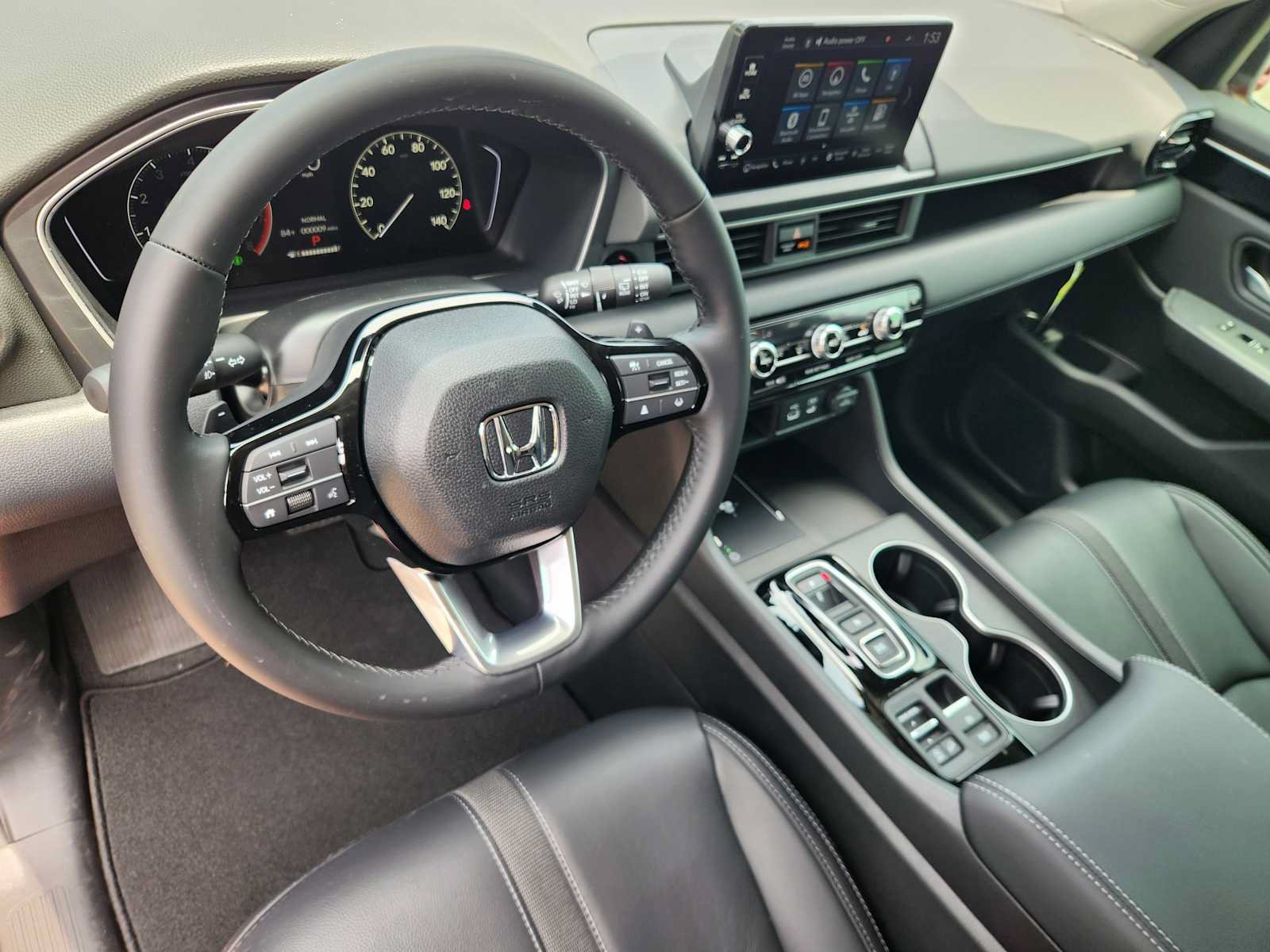 New 2025 Honda Pilot Touring image 9