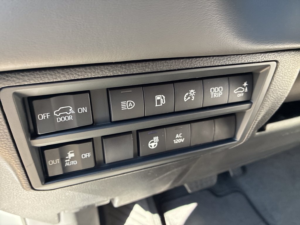 New 2026 Toyota Sequoia Platinum AWD/4WD image 39