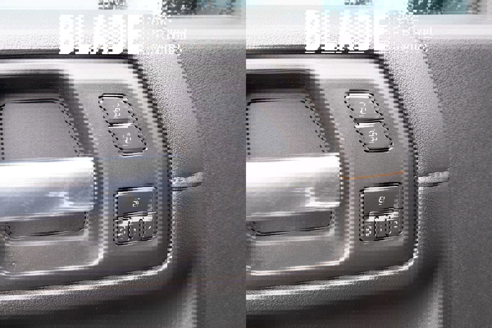 Used 2020 GMC Sierra 3500 AT4 w/ AT4 Premium Package image 18