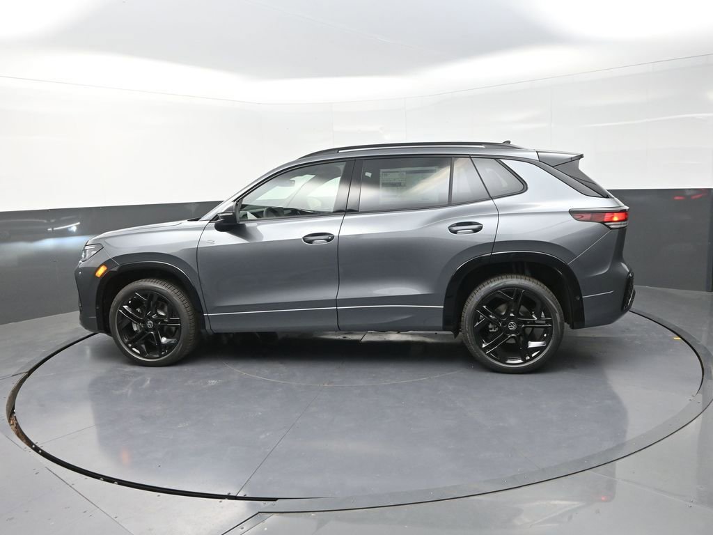 New 2026 Volkswagen Tiguan SE R-Line image 5