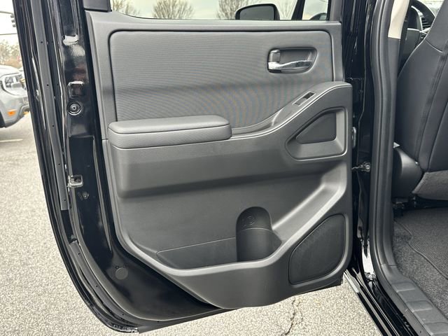 Certified 2024 Nissan Frontier SL w/ Technology Package image 22