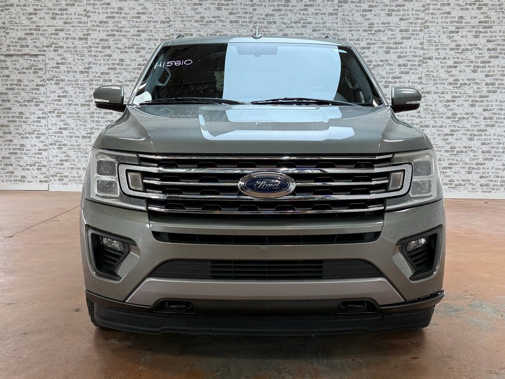 Used 2019 Ford Expedition XLT w/ Equipment Group 202A image 2