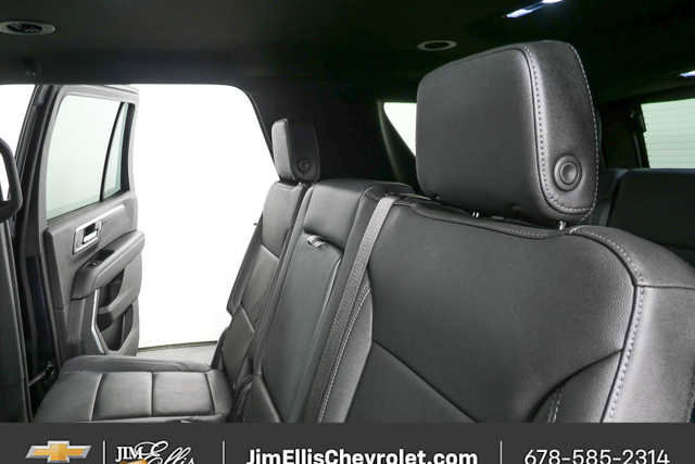 Used 2025 Chevrolet Tahoe LT image 19