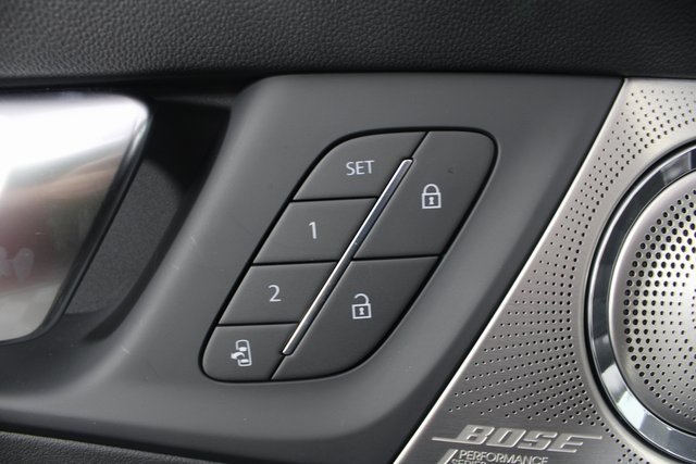 New 2026 Buick Enclave Avenir w/ Super Cruise Package image 17