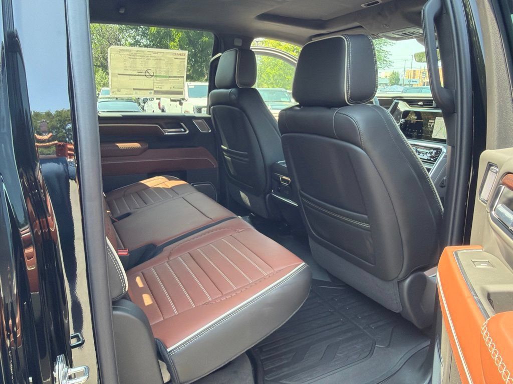 New 2026 GMC Sierra 2500 Denali Ultimate AWD/4WD image 15