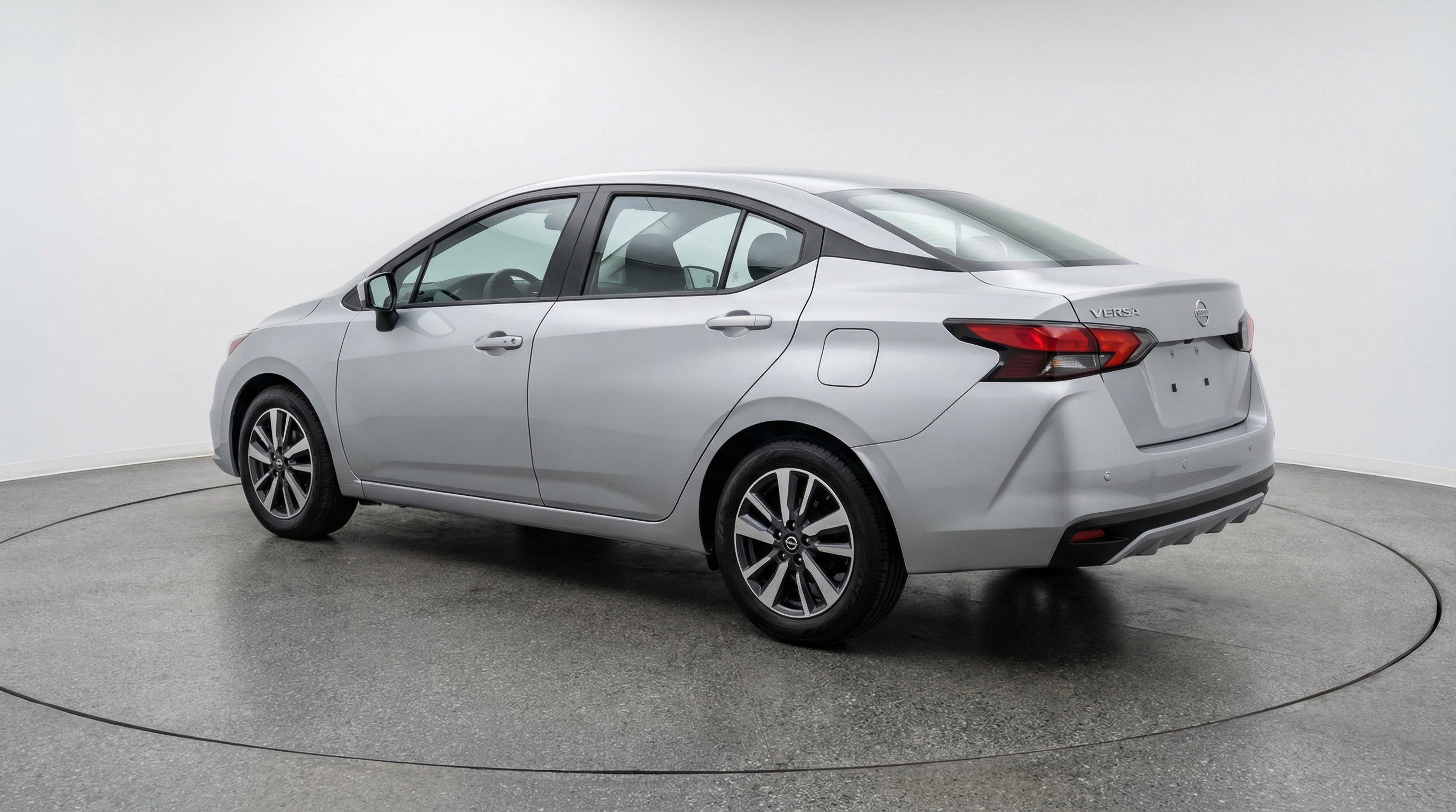 Used 2025 Nissan Versa SV FWD image 6