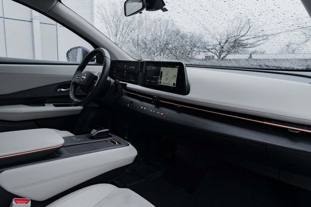 Certified 2024 Nissan Ariya AWD image 25