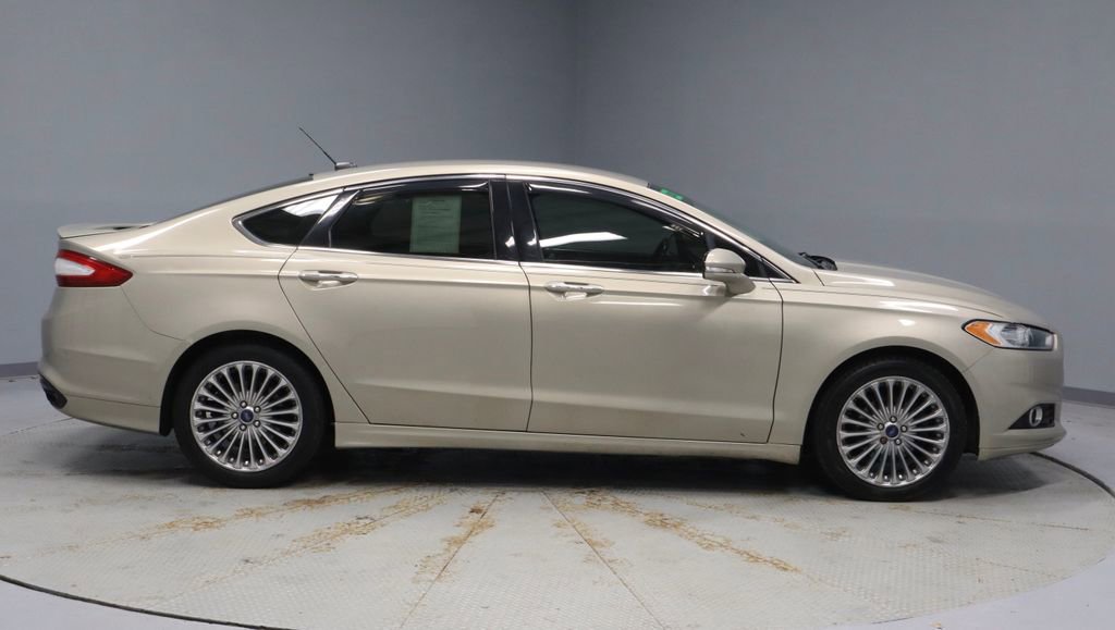 Used 2016 Ford Fusion Titanium FWD image 15