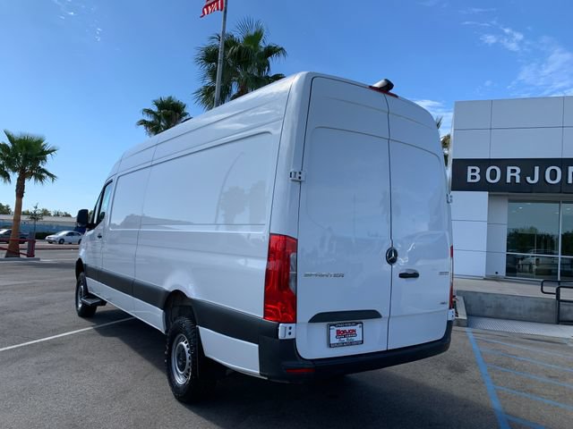 Used 2023 Mercedes-Benz Sprinter 2500 image 11