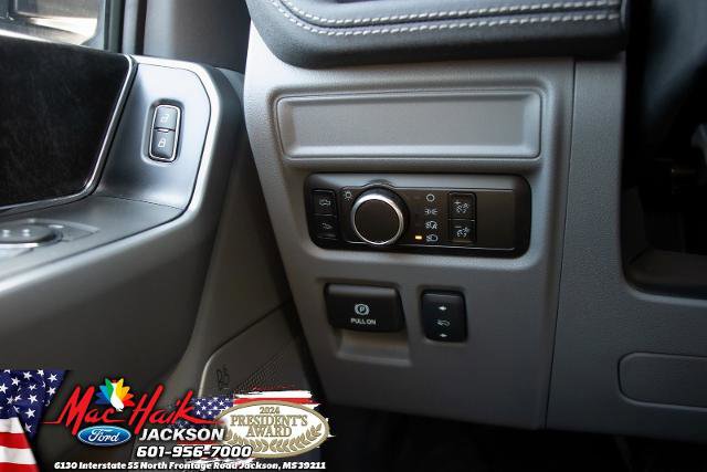 New 2025 Ford F150 Lightning Flash image 25