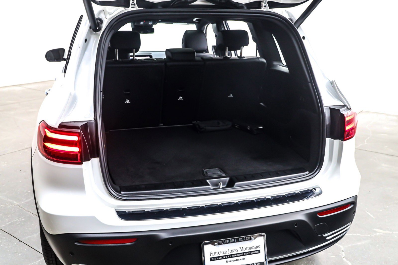 Used 2024 Mercedes-Benz EQB 250+ image 23