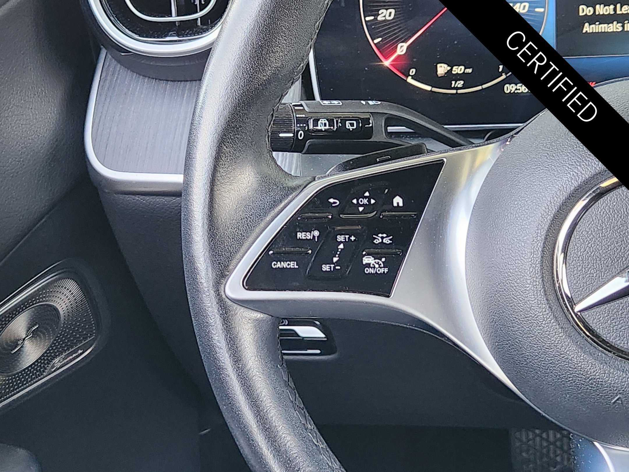 Certified 2023 Mercedes-Benz GLC 300 image 28