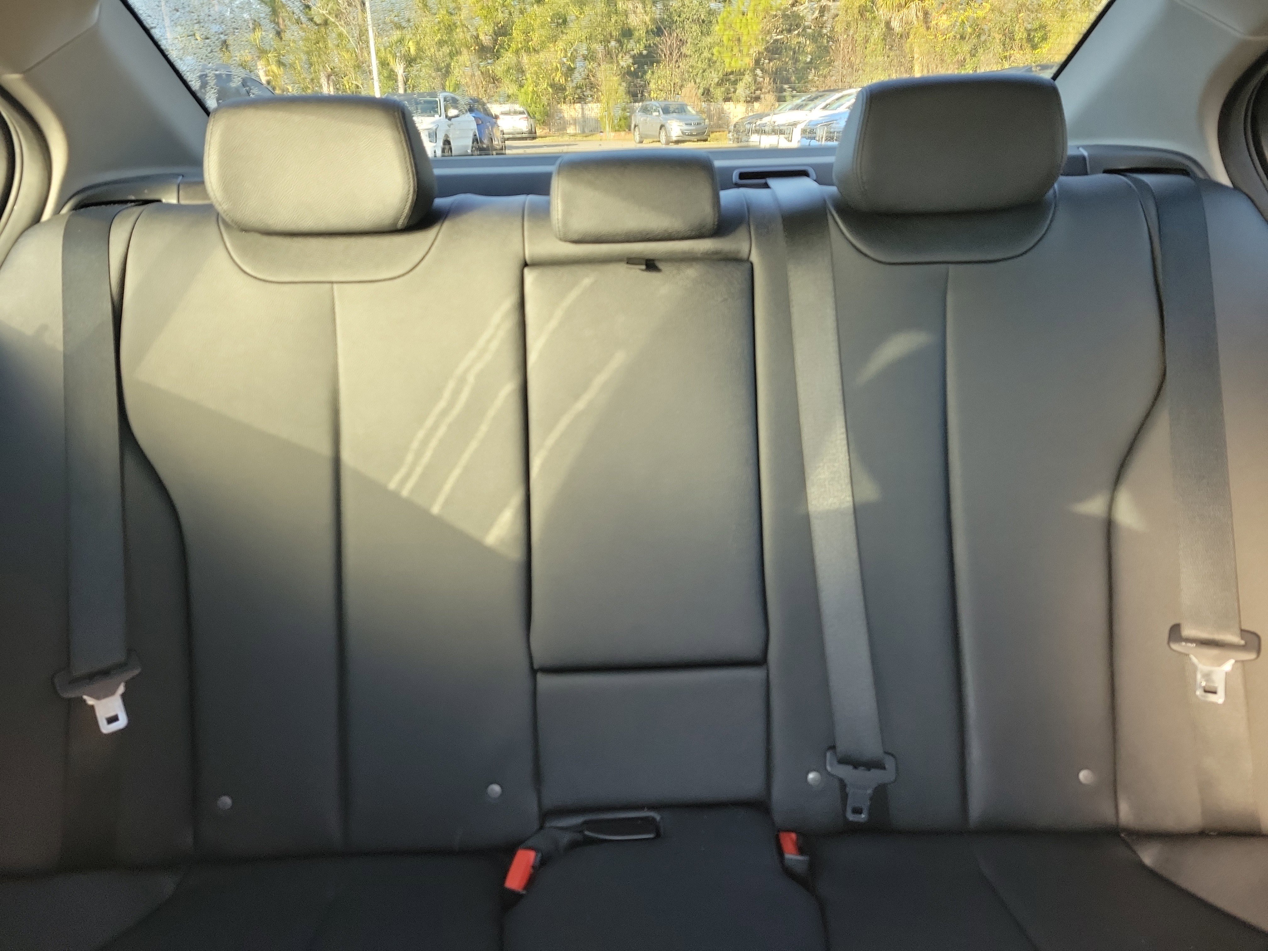 Used 2014 BMW 320i Sedan image 37