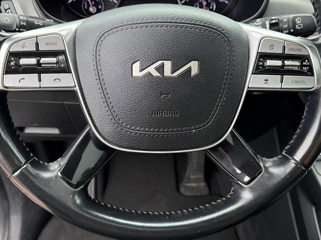 Used 2022 Kia Telluride S image 28