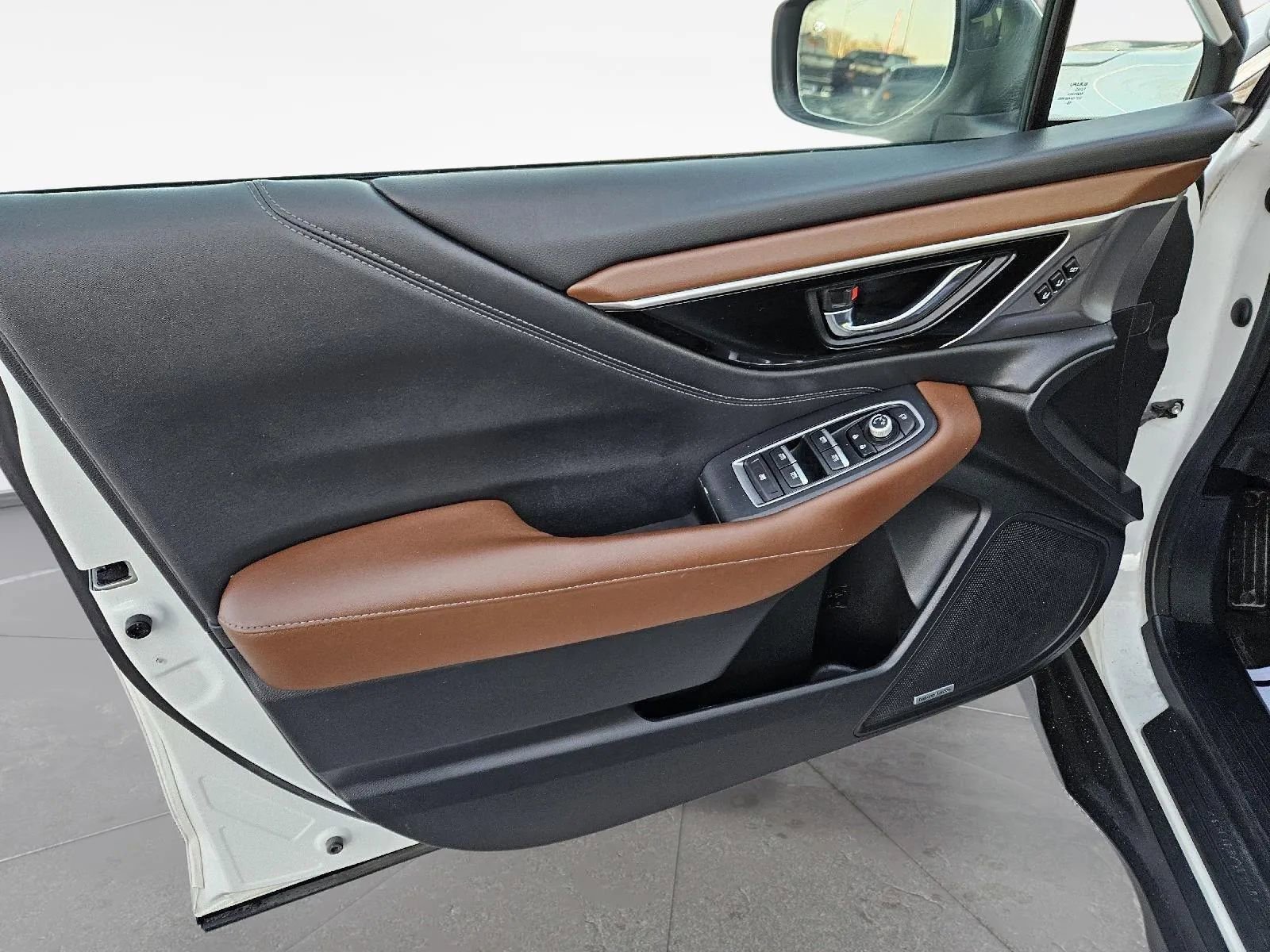 Used 2020 Subaru Outback Touring image 18