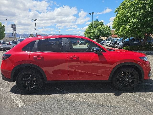 New 2026 Honda HR-V Sport image 4