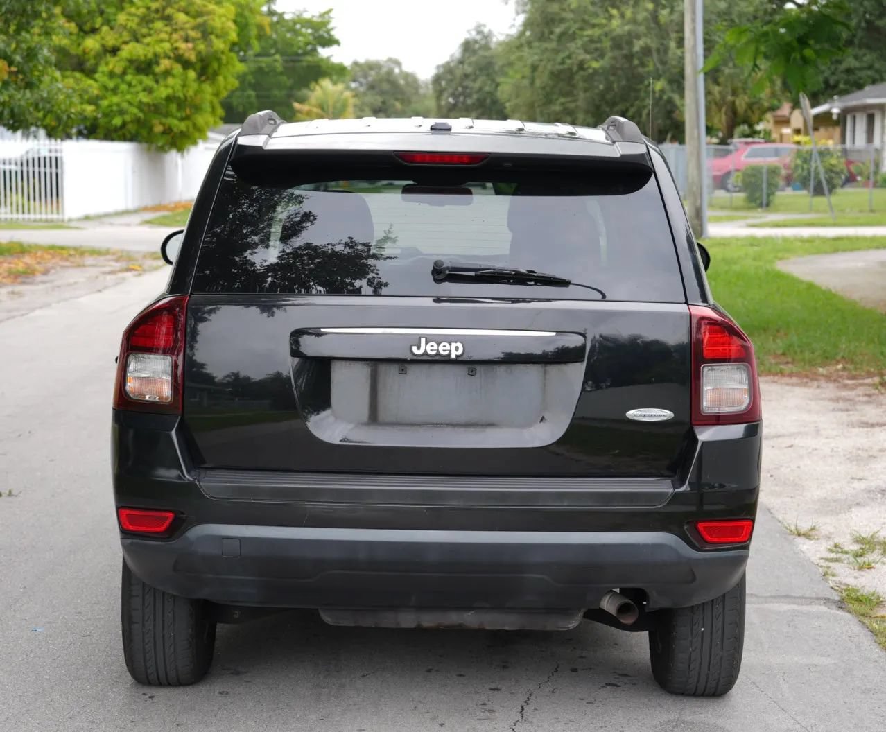 Used 2016 Jeep Compass Latitude FWD image 7