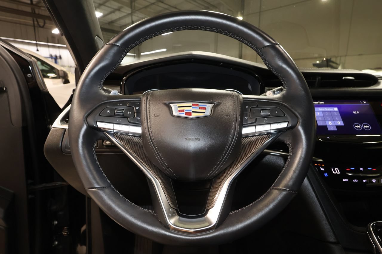 Used 2024 Cadillac XT6 Sport w/ Platinum Package AWD/4WD image 10