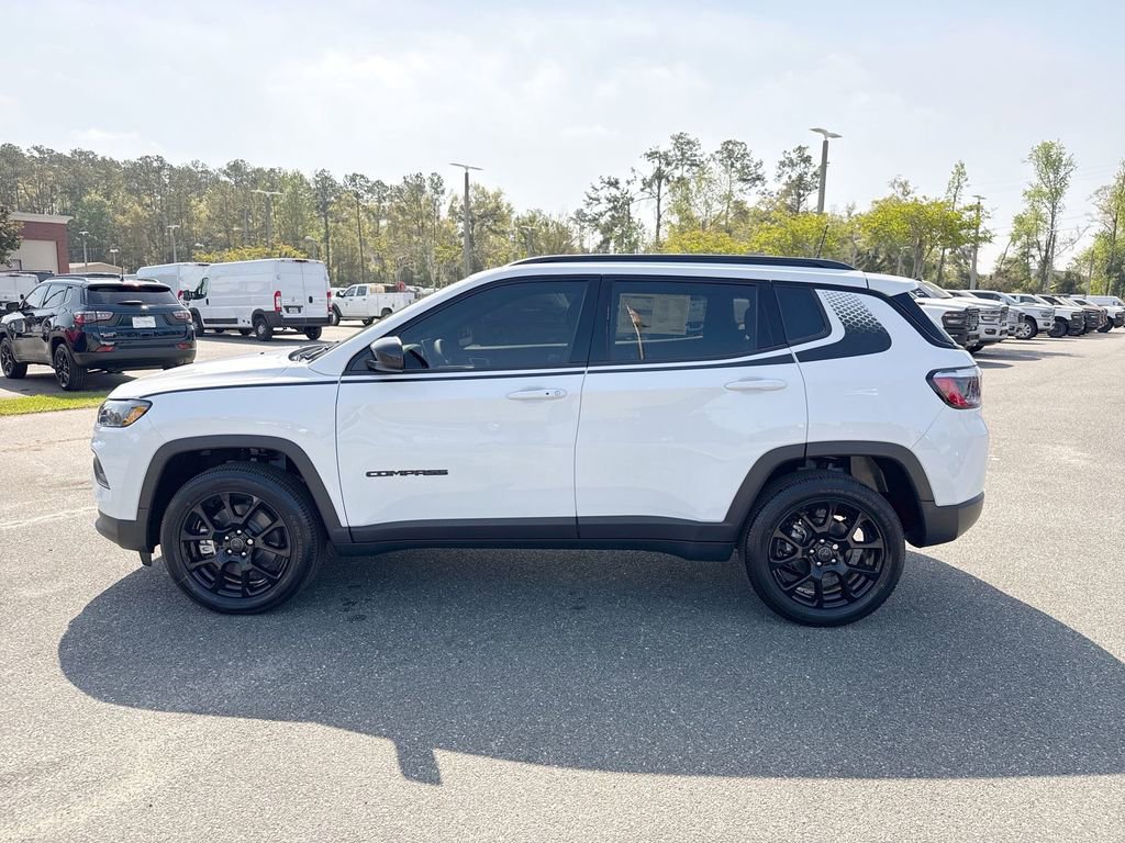 New 2026 Jeep Compass Latitude image 6
