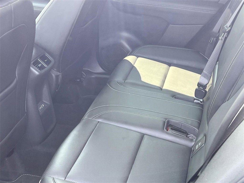 Certified 2022 Buick Envision Essence w/ Safety Package image 24