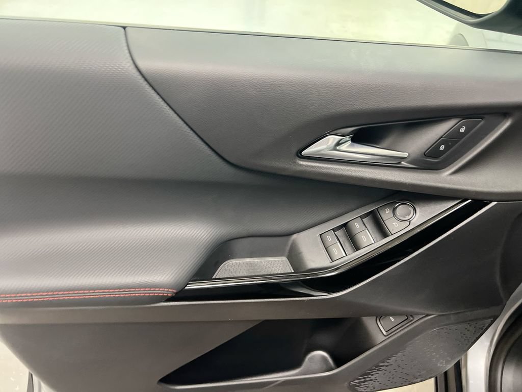 New 2027 Chevrolet Equinox RS FWD image 21