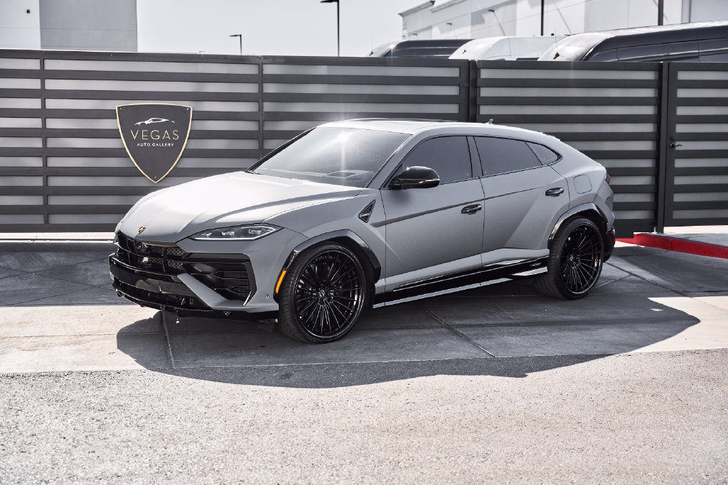 Used 2025 Lamborghini Urus S AWD/4WD image 5