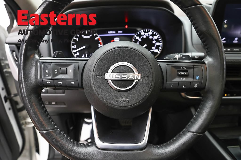 Used 2023 Nissan Rogue SV w/ SV Premium B Package AWD/4WD image 10