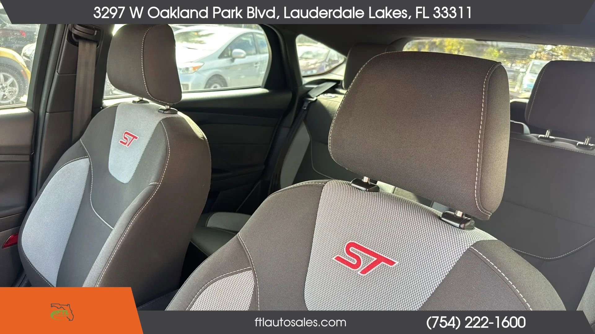 Used 2018 Ford Focus ST image 25