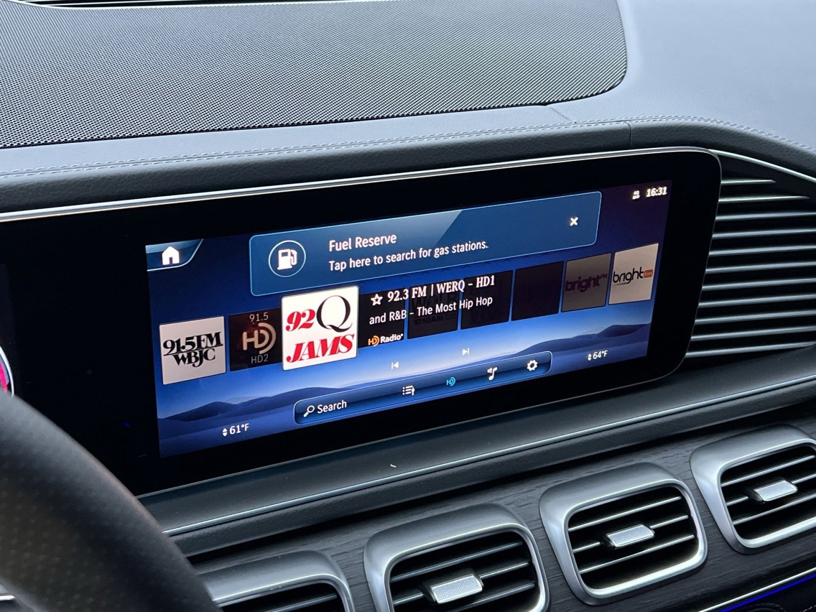 New 2026 Mercedes-Benz GLE 53 AMG 4MATIC Coupe image 16