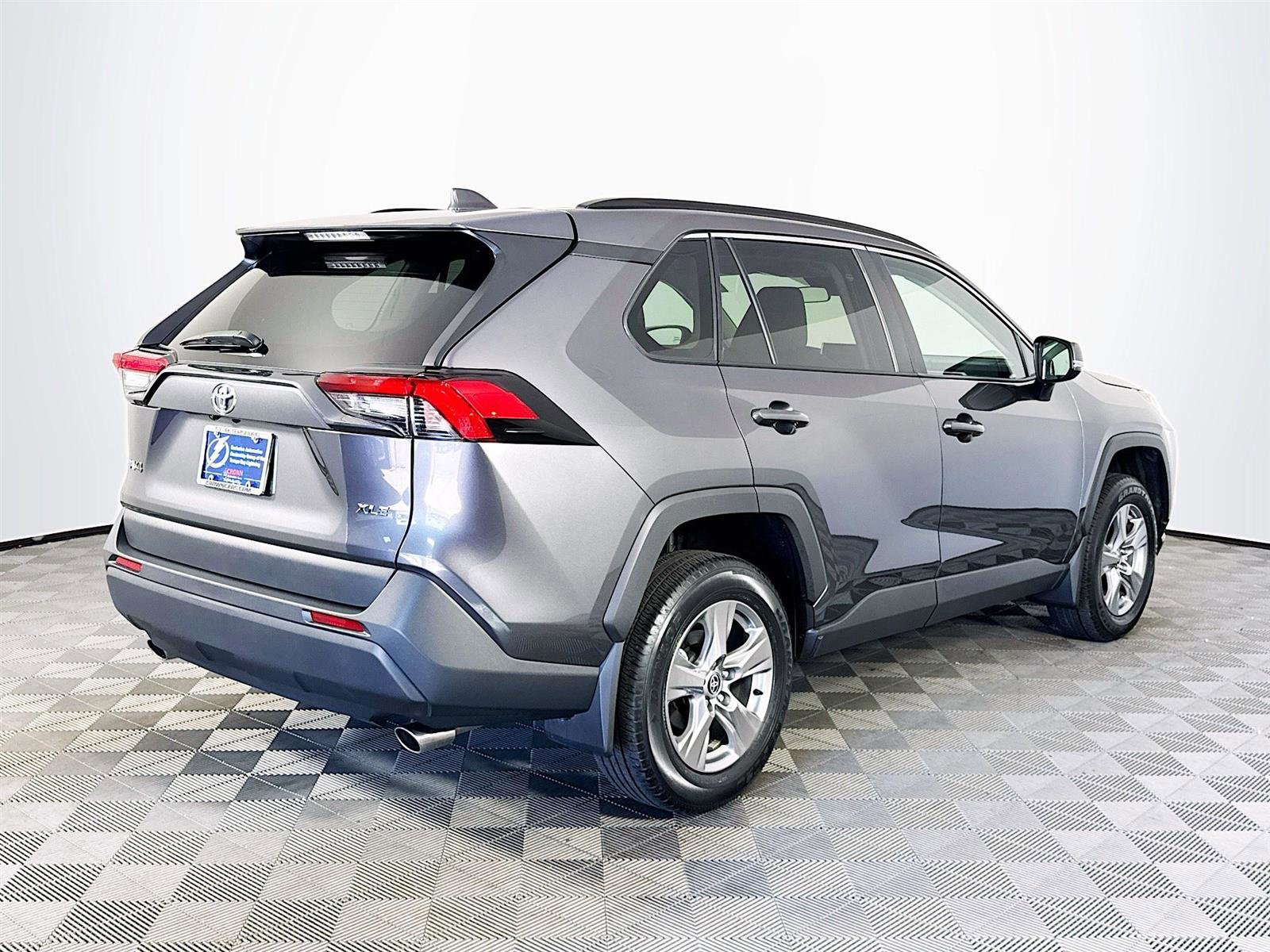 Used 2024 Toyota RAV4 XLE image 6