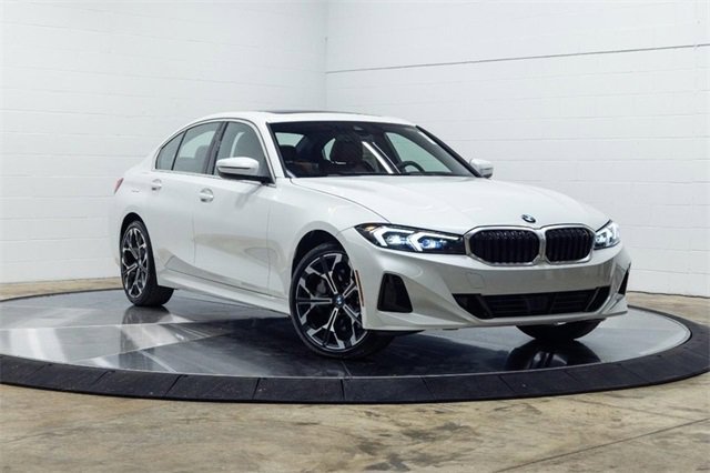 New 2026 BMW 330i xDrive Sedan w/ Premium Package image 5