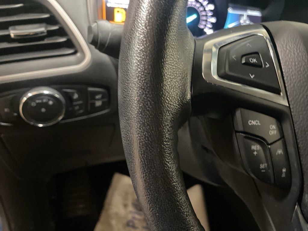 Used 2022 Ford Edge SEL w/ Convenience Package image 24