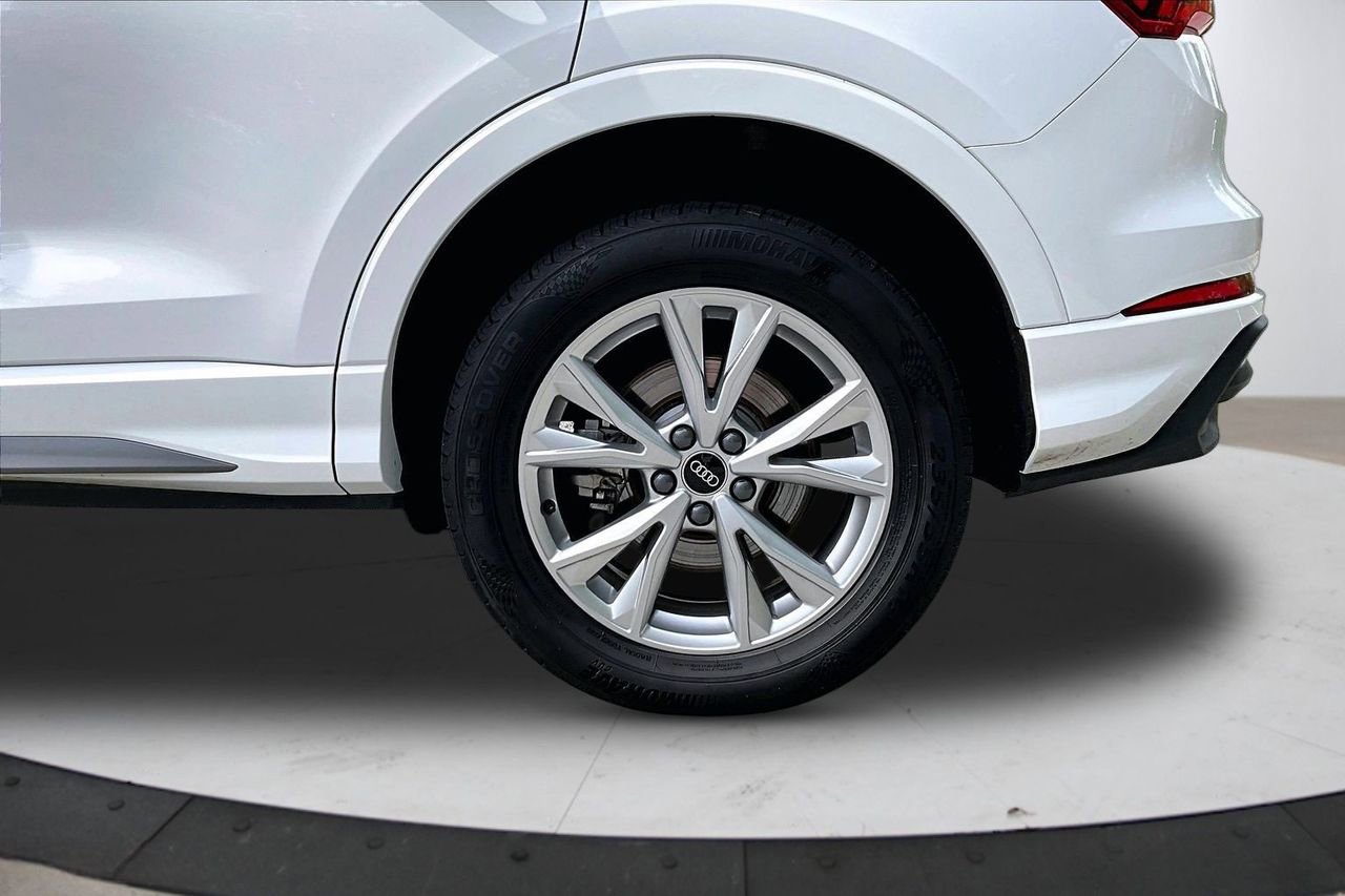 Used 2025 Audi Q3 2.0T Premium AWD/4WD image 33