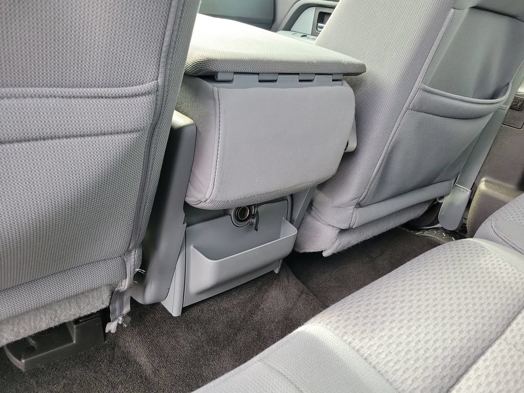 Used 2013 Ford F150 XLT w/ XLT Chrome Pkg RWD image 15