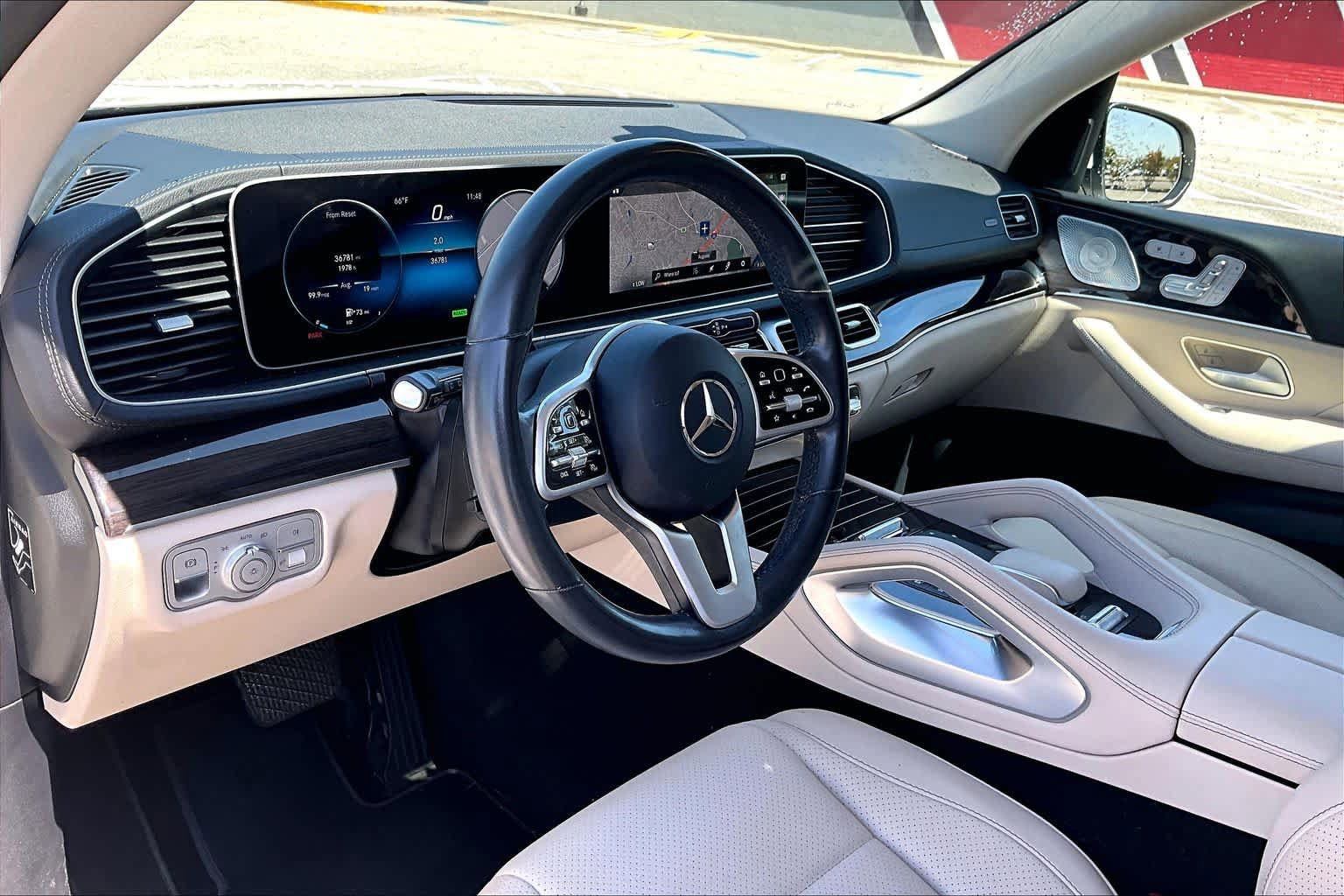 Used 2021 Mercedes-Benz GLS 450 4MATIC image 18