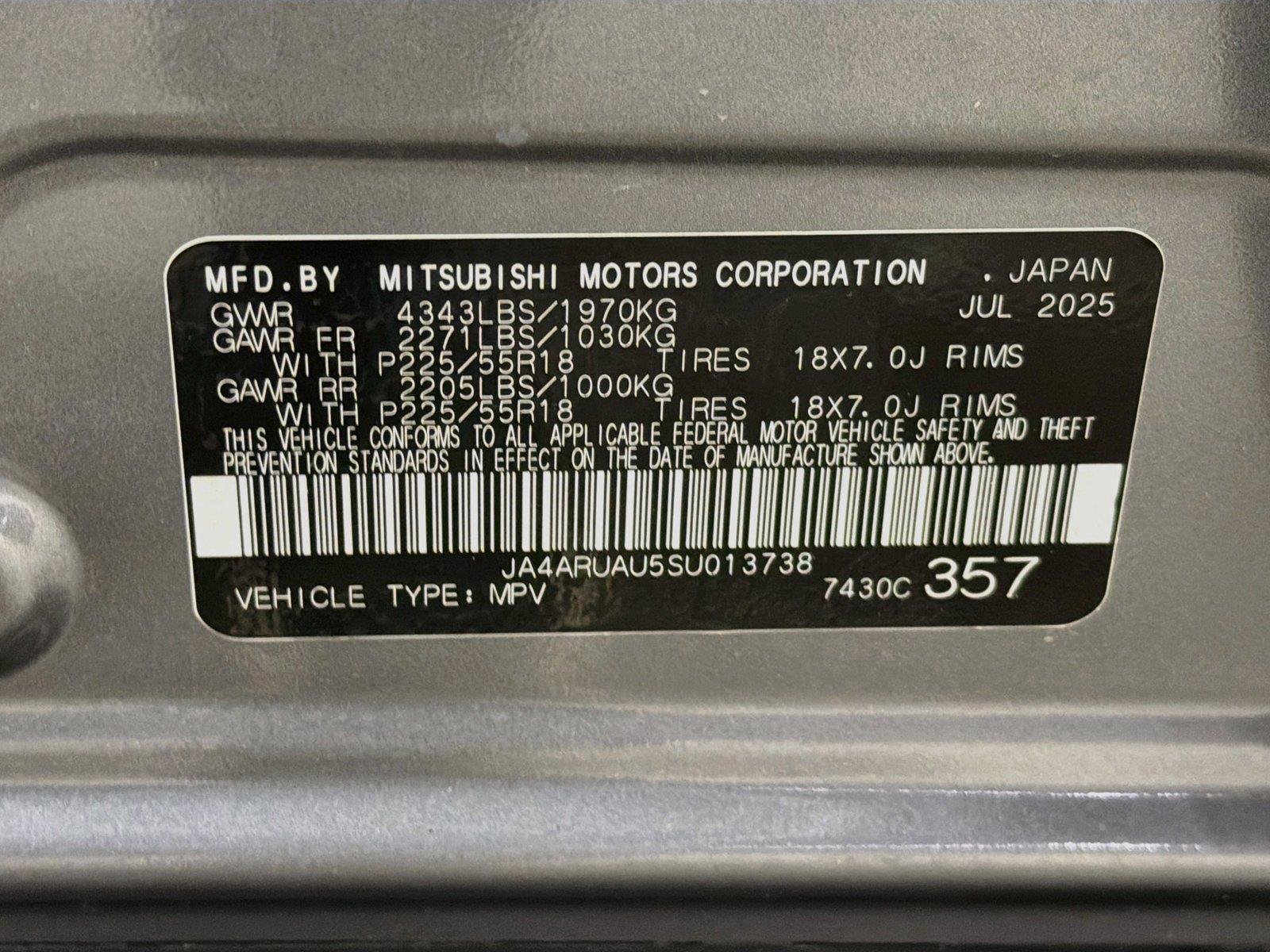 Used 2025 Mitsubishi Outlander Sport LE AWD/4WD image 39