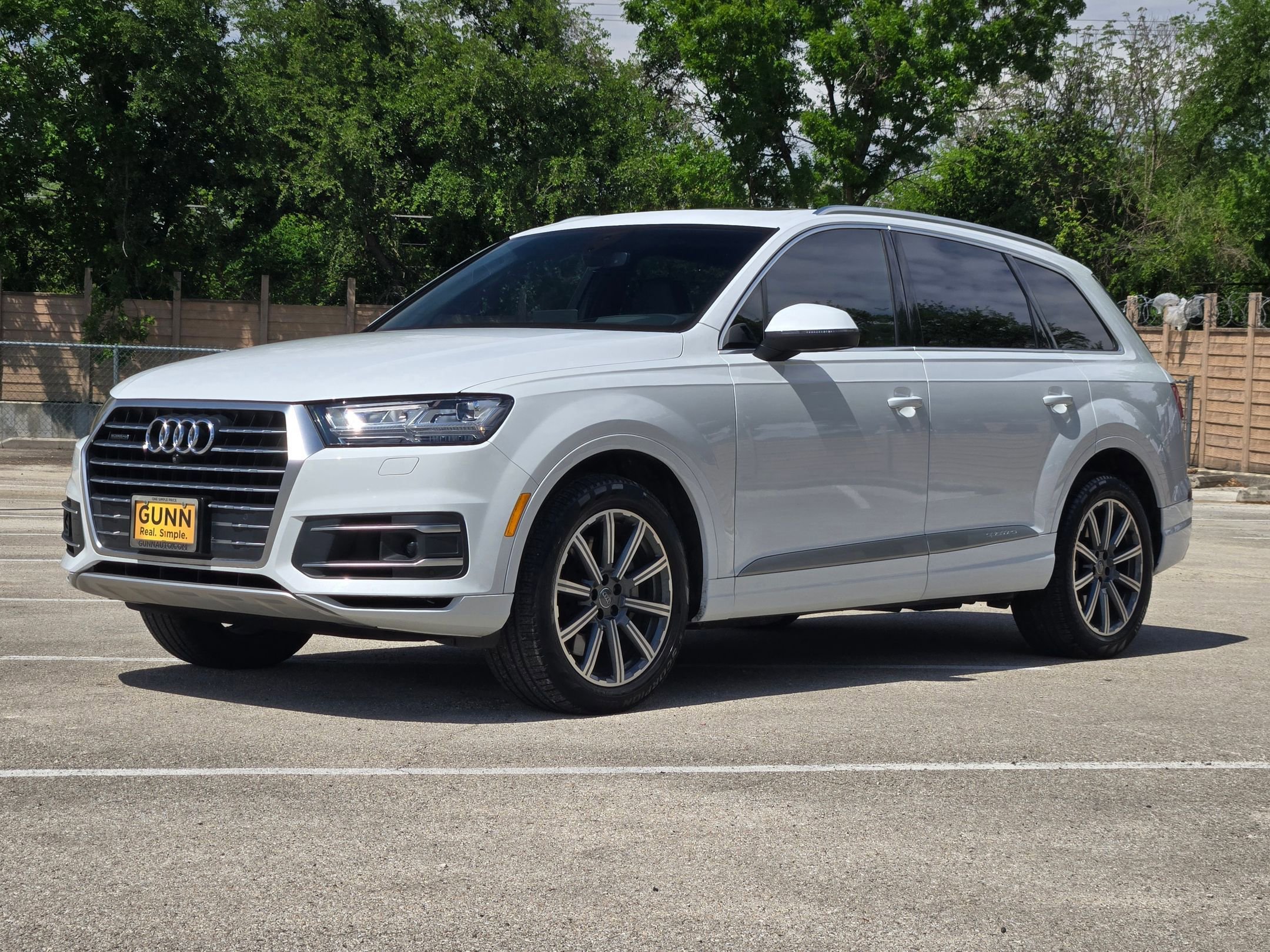 Used 2018 Audi Q7 3.0T Prestige w/ Prestige Package image 4