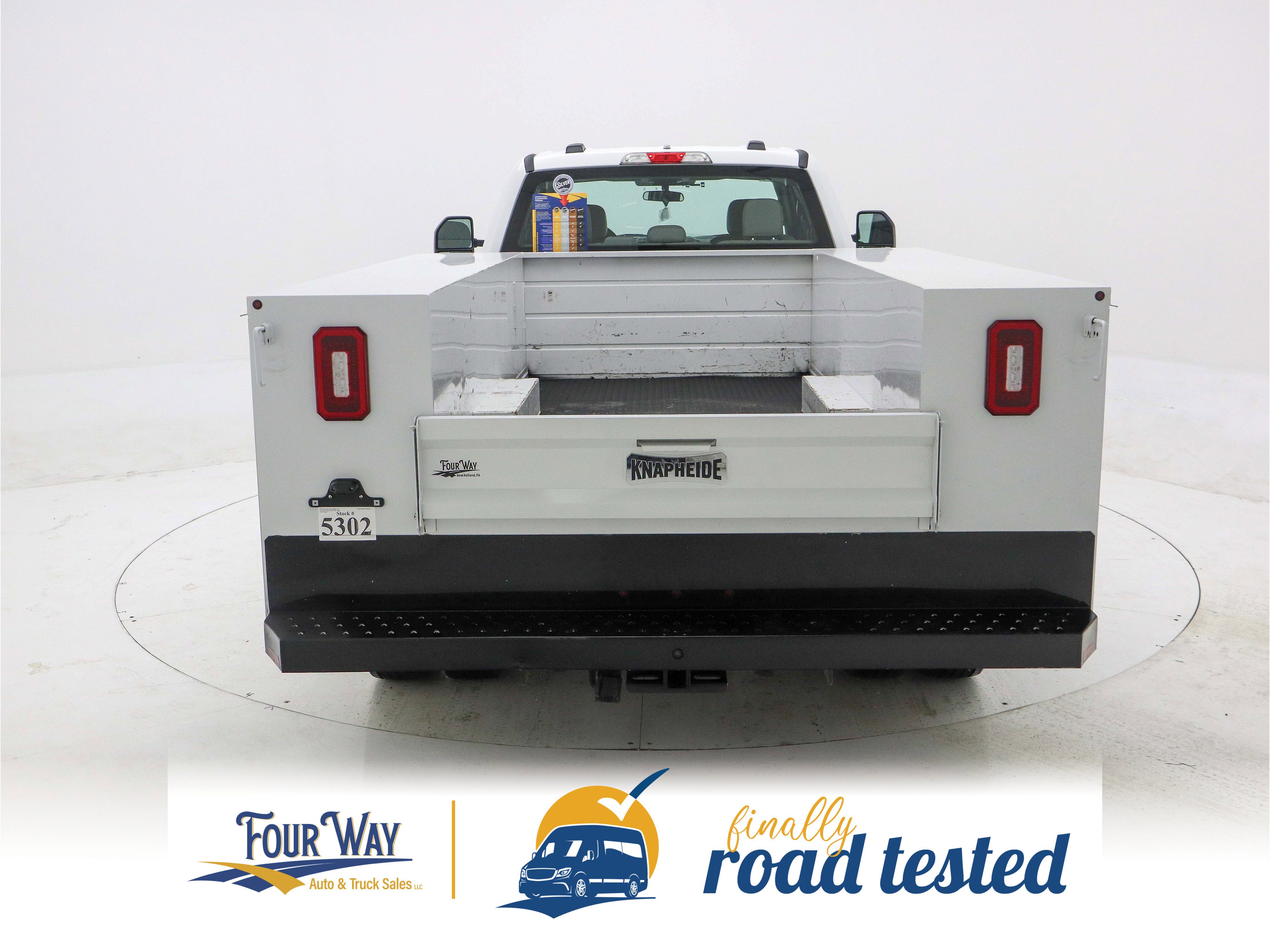 Used 2020 Ford F350 XL image 5