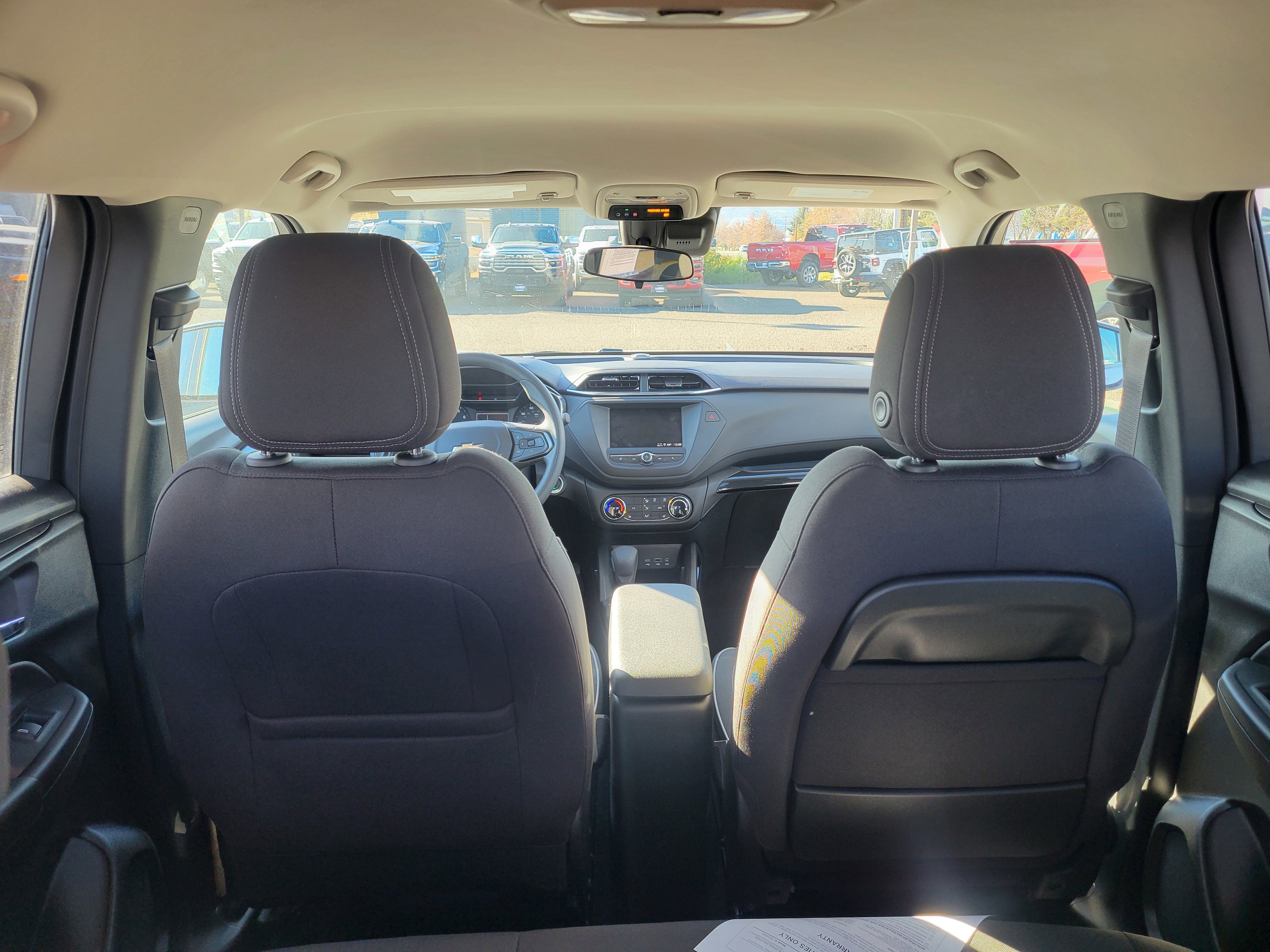 Used 2023 Chevrolet TrailBlazer LT image 12