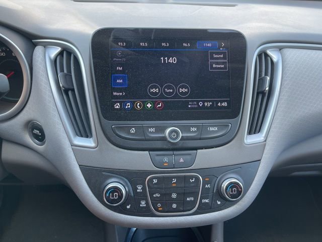 Used 2022 Chevrolet Malibu LT image 11