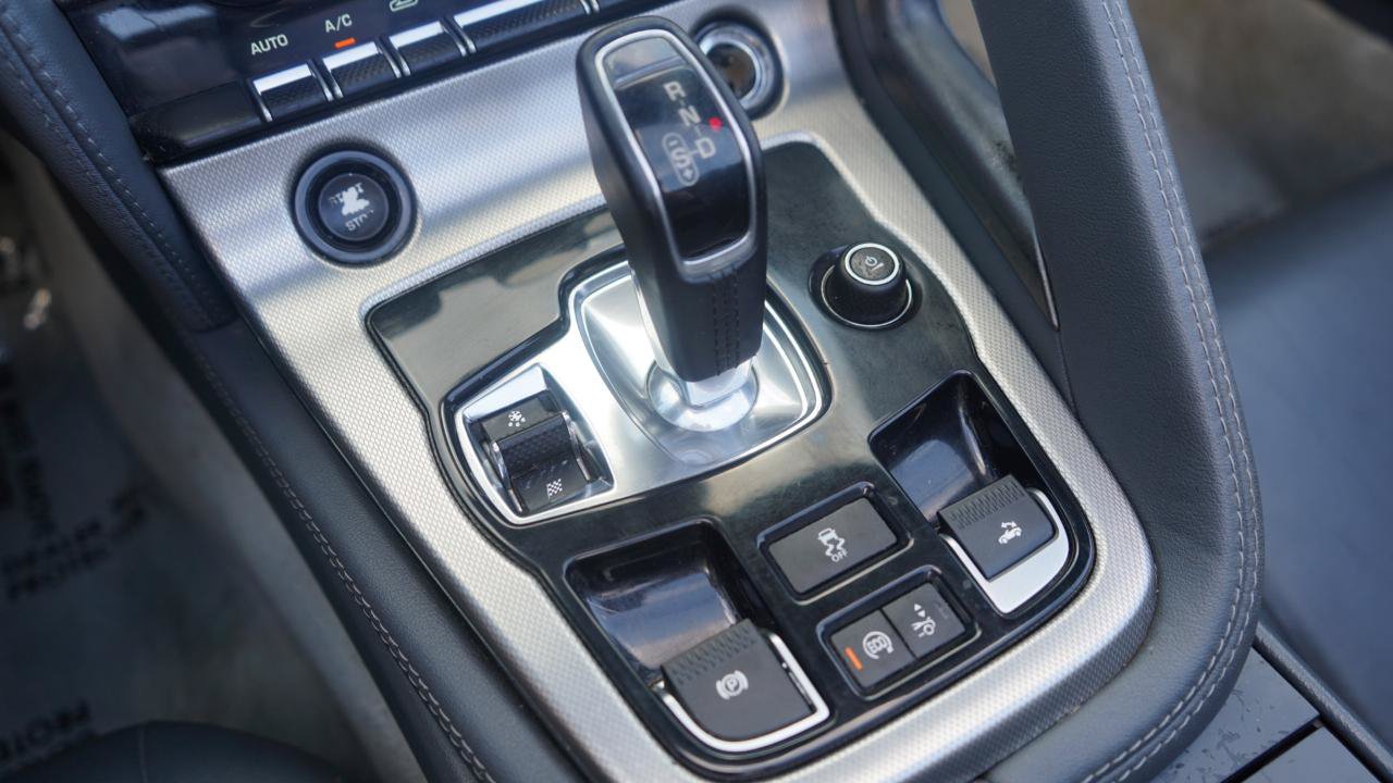 Used 2014 Jaguar F-TYPE Convertible RWD image 64