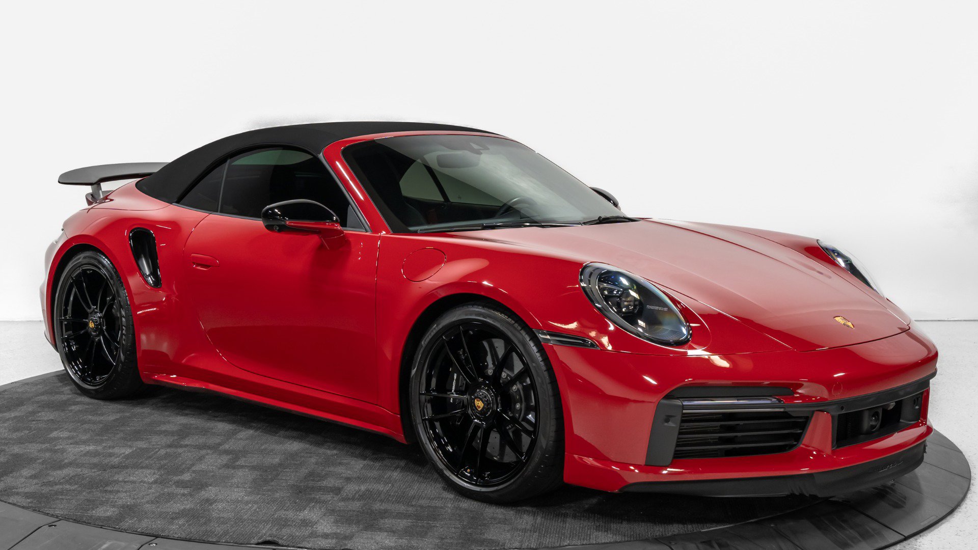 Used 2021 Porsche 911 Turbo S image 23