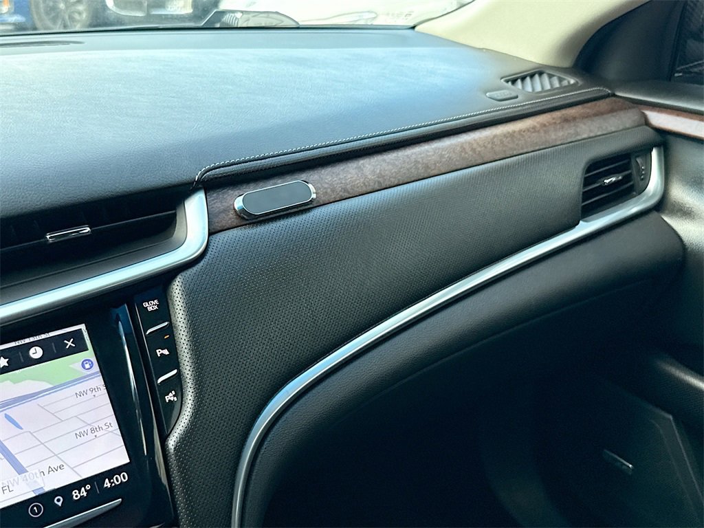 Used 2019 Cadillac XTS Luxury image 22