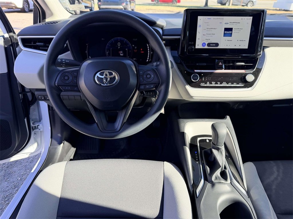 Used 2026 Toyota Corolla LE image 2