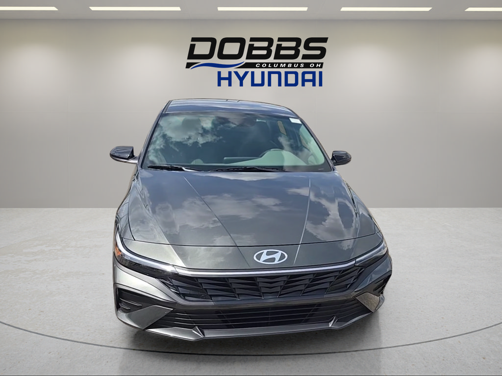 Certified 2026 Hyundai Elantra Sport w/ Cargo Package FWD image 8