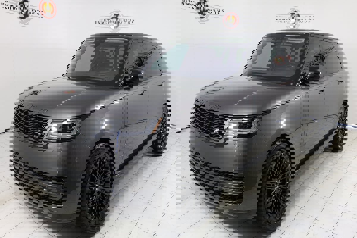 Used 2022 Land Rover Range Rover Long Wheelbase First Edition image 5