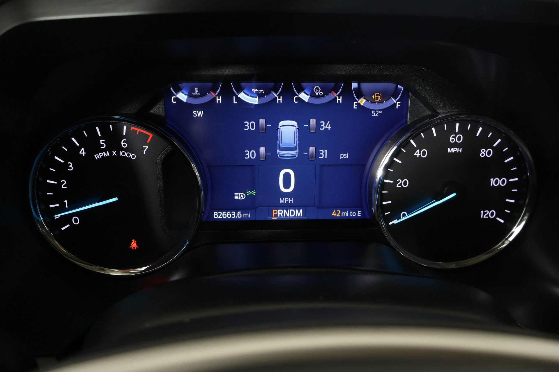 Used 2023 Ford Expedition Max XLT image 4